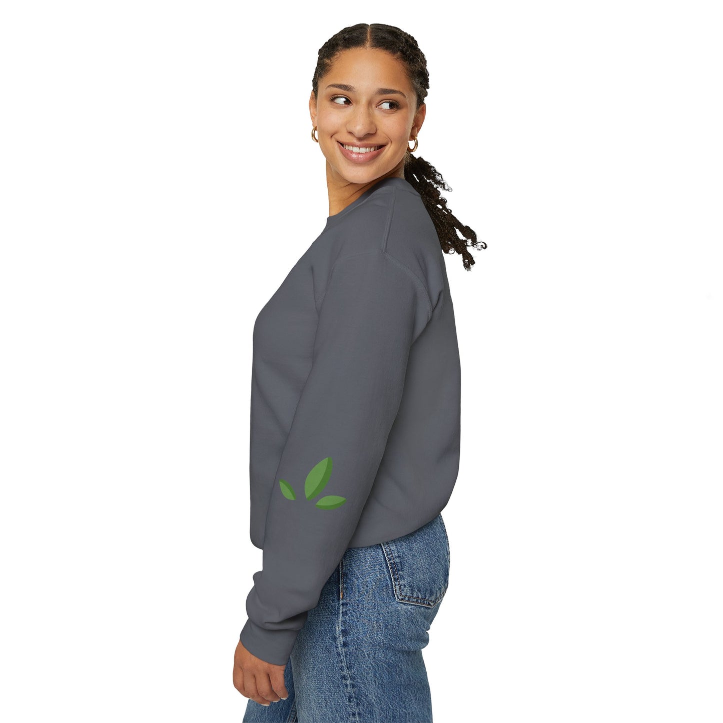 Cozy Unisex Sweatshirt for All Seasons